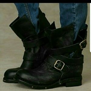 Jeffrey Campbell Moto Boots size 7 worn once
